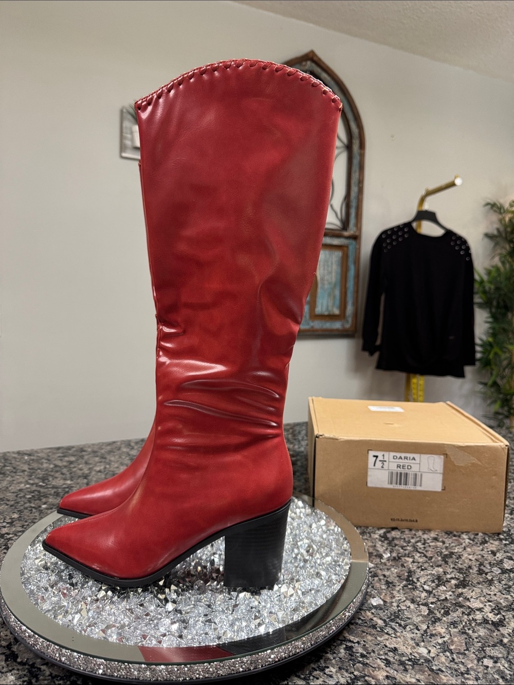 Journee collection Daria Red tall Block Heel Boots NEW 7.5